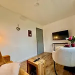 Kapitaenshaus-lassen-zimmer-nes-puek 3* Westerland