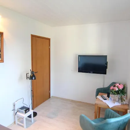 Penzion Kapitaenshaus-lassen-zimmer-nes-puek Westerland